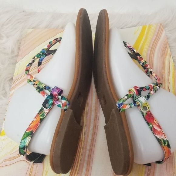 Rampage colorful Fabric Sandals. Size 10 M. - Picture 7 of 12